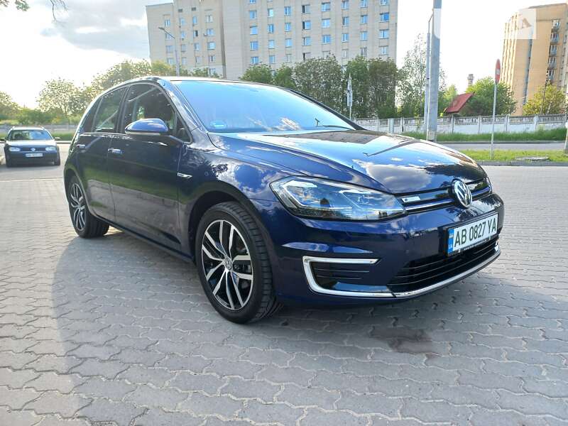 Хэтчбек Volkswagen e-Golf 2020 в Виннице