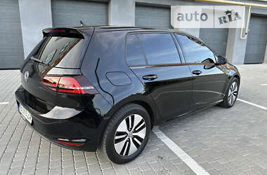 Хэтчбек Volkswagen e-Golf 2014 в Виннице