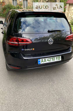 Хетчбек Volkswagen e-Golf 2014 в Києві