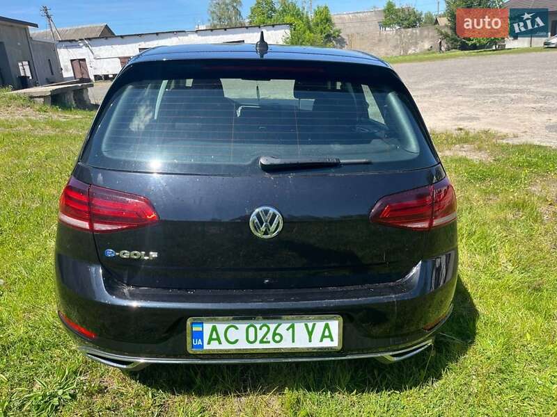 Хэтчбек Volkswagen e-Golf 2017 в Луцке
