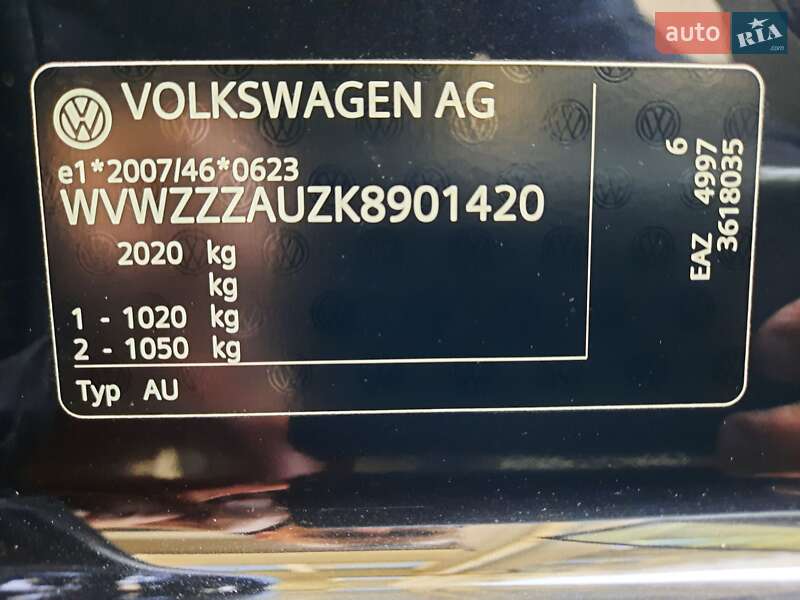 Хэтчбек Volkswagen e-Golf 2018 в Ивано-Франковске