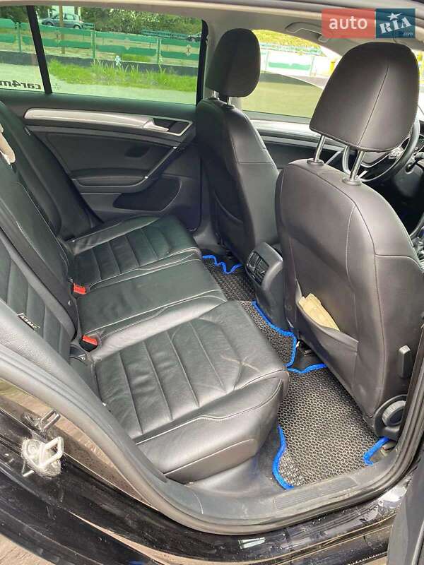 Хэтчбек Volkswagen e-Golf 2014 в Кропивницком