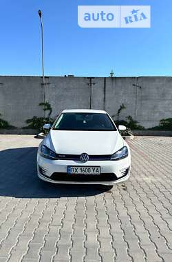 Хетчбек Volkswagen e-Golf 2020 в Дунаївцях