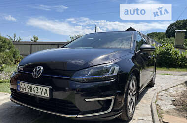 Хэтчбек Volkswagen e-Golf 2014 в Киеве