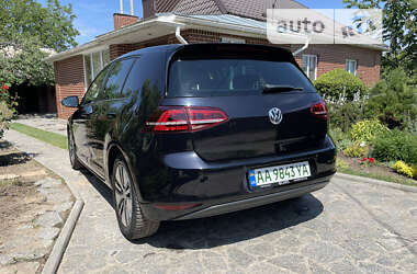 Хэтчбек Volkswagen e-Golf 2014 в Киеве