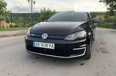 Хэтчбек Volkswagen e-Golf 2015 в Могилев-Подольске