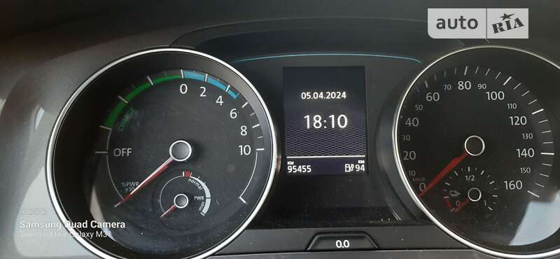 Хэтчбек Volkswagen e-Golf 2014 в Ровно