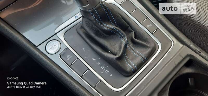 Хэтчбек Volkswagen e-Golf 2014 в Ровно