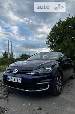 Хетчбек Volkswagen e-Golf 2018 в Жовкві