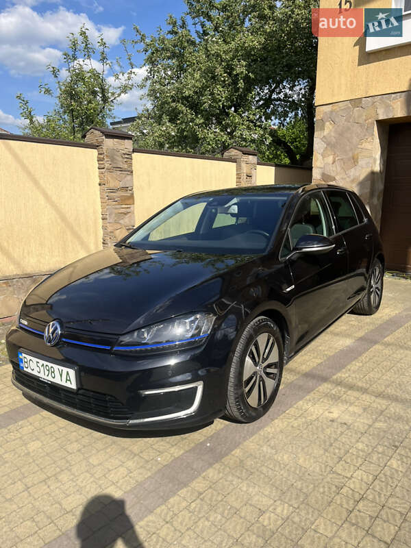 Хэтчбек Volkswagen e-Golf 2015 в Львове фото 4 Хэтчбек Volkswagen e-Golf 2015 в Львове