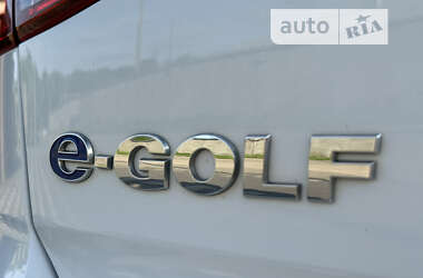 Хэтчбек Volkswagen e-Golf 2014 в Стрые