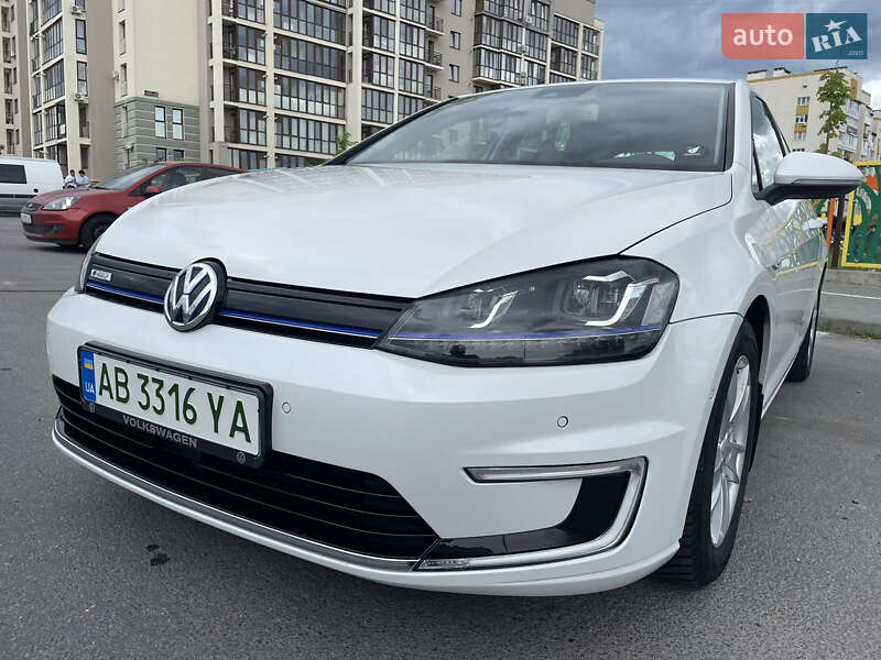 Хэтчбек Volkswagen e-Golf 2014 в Виннице