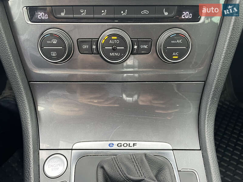 Хэтчбек Volkswagen e-Golf 2014 в Виннице