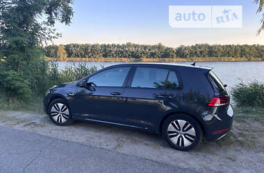 Хэтчбек Volkswagen e-Golf 2020 в Днепре