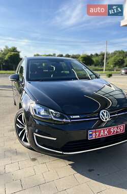 Хэтчбек Volkswagen e-Golf 2019 в Ужгороде