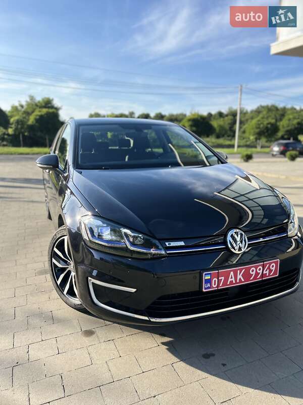 Хэтчбек Volkswagen e-Golf 2019 в Ужгороде