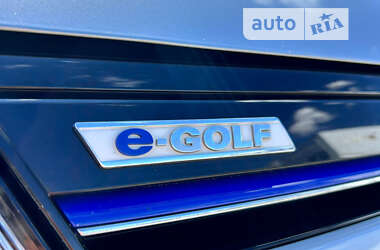 Хетчбек Volkswagen e-Golf 2016 в Сумах