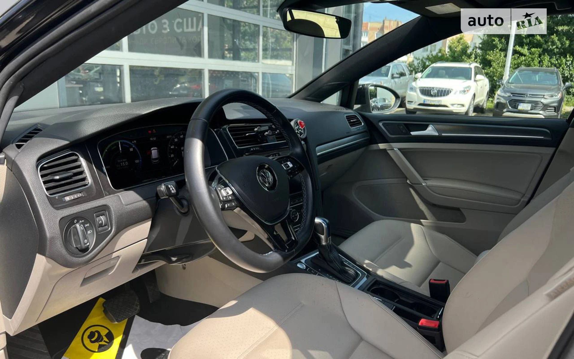 2019 Volkswagen Golf - мініатюра 9