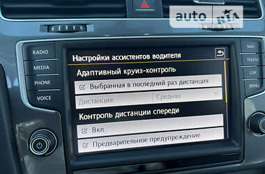 Хэтчбек Volkswagen e-Golf 2015 в Ковеле