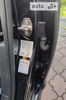 Хэтчбек Volkswagen e-Golf 2015 в 