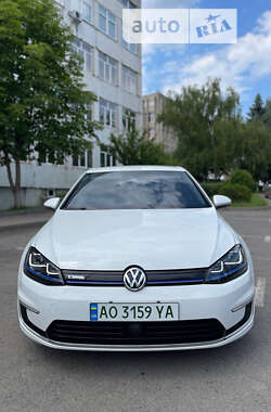 Хетчбек Volkswagen e-Golf 2014 в Ужгороді