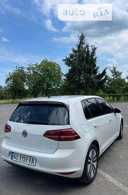 Хетчбек Volkswagen e-Golf 2014 в Ужгороді