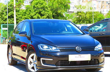 Хэтчбек Volkswagen e-Golf 2017 в Кропивницком