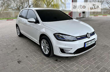 Хэтчбек Volkswagen e-Golf 2020 в Виннице