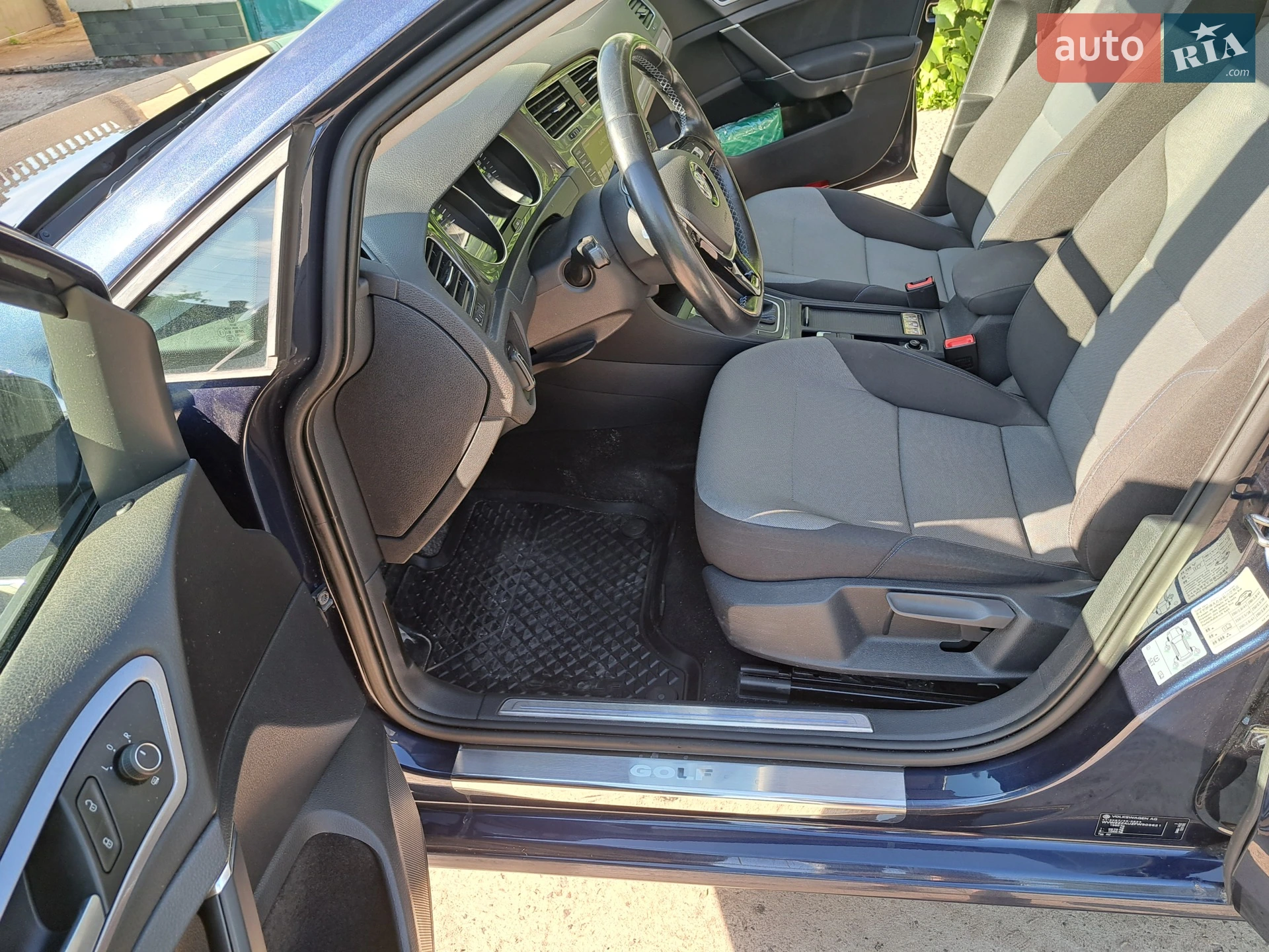 2015 Volkswagen Golf - мініатюра 3