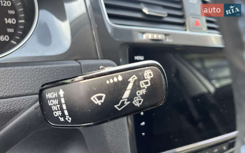 Хетчбек Volkswagen e-Golf 2019 в Мукачевому