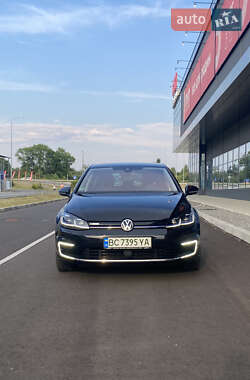 Хетчбек Volkswagen e-Golf 2019 в 