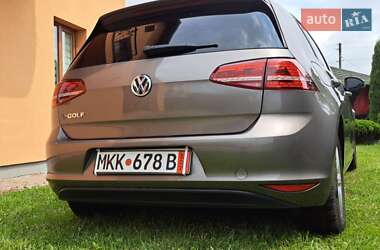 Хэтчбек Volkswagen e-Golf 2015 в Дрогобыче