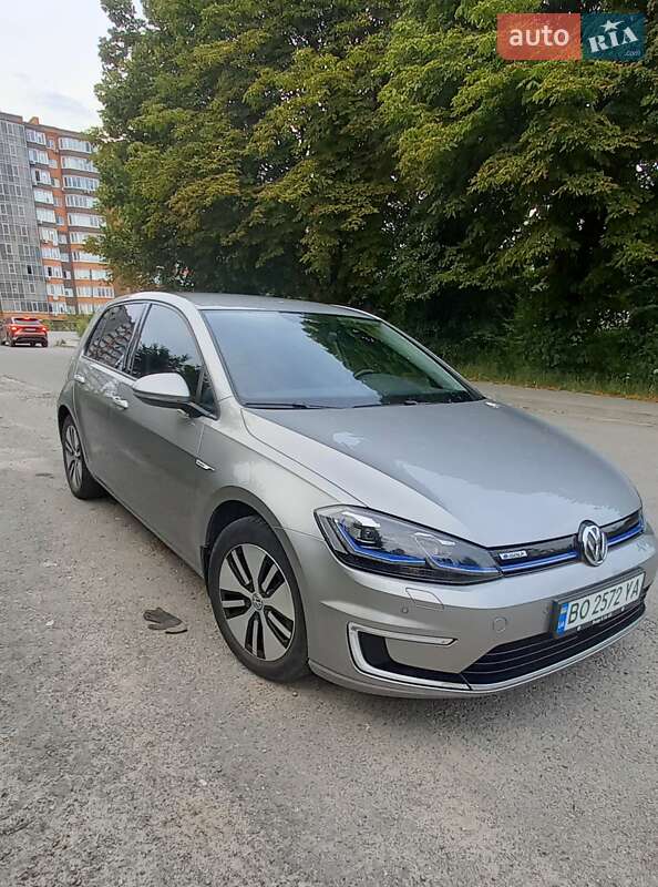 Хэтчбек Volkswagen e-Golf 2017 в Тернополе