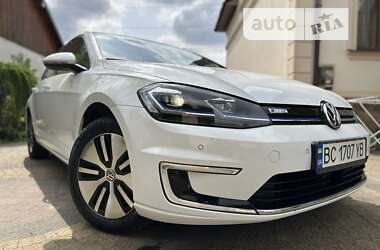 Хэтчбек Volkswagen e-Golf 2018 в Стрые