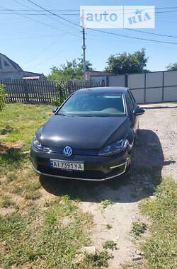 Хетчбек Volkswagen e-Golf 2015 в Фастові