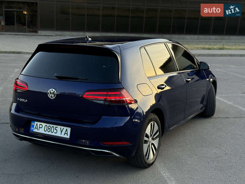 Хэтчбек Volkswagen e-Golf 2018 в Запорожье