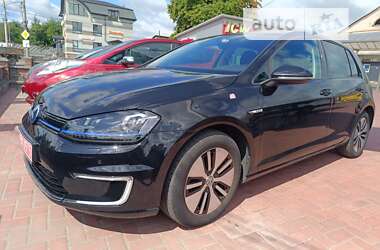 Хетчбек Volkswagen e-Golf 2015 в Рівному