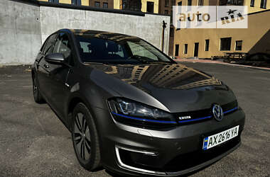 Хетчбек Volkswagen e-Golf 2017 в Харкові