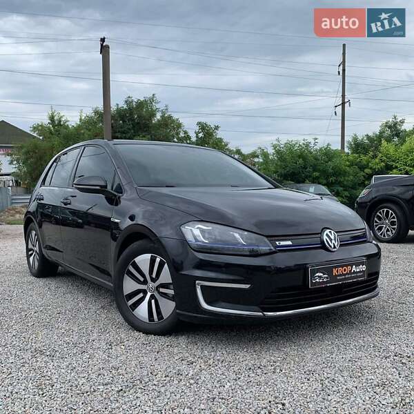 Хетчбек Volkswagen e-Golf 2014 в Кропивницькому