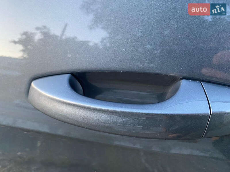 Хэтчбек Volkswagen e-Golf 2018 в Харькове фото 12 Хэтчбек Volkswagen e-Golf 2018 в Харькове