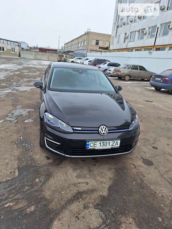 Хетчбек Volkswagen e-Golf 2019 в Миколаєві