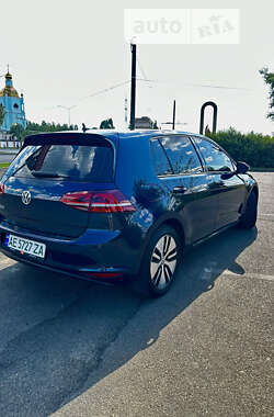 Хетчбек Volkswagen e-Golf 2016 в Кривому Розі