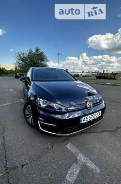 Хэтчбек Volkswagen e-Golf 2016 в Кривом Роге