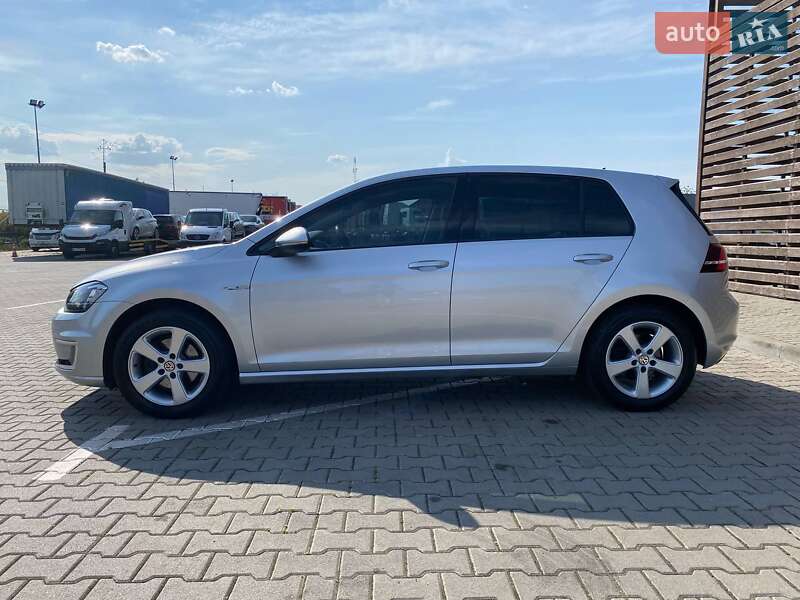 Хэтчбек Volkswagen e-Golf 2015 в Луцке