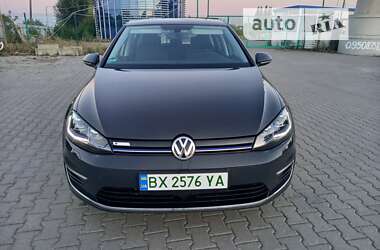 Хэтчбек Volkswagen e-Golf 2019 в Черновцах