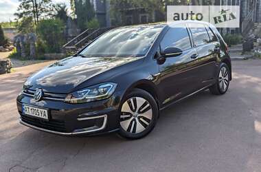 Хетчбек Volkswagen e-Golf 2018 в Косові