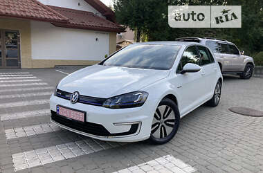 Хэтчбек Volkswagen e-Golf 2014 в Львове