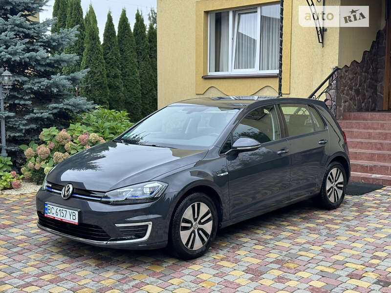 Volkswagen e-Golf 2020 Volkswagen e-Golf 2020