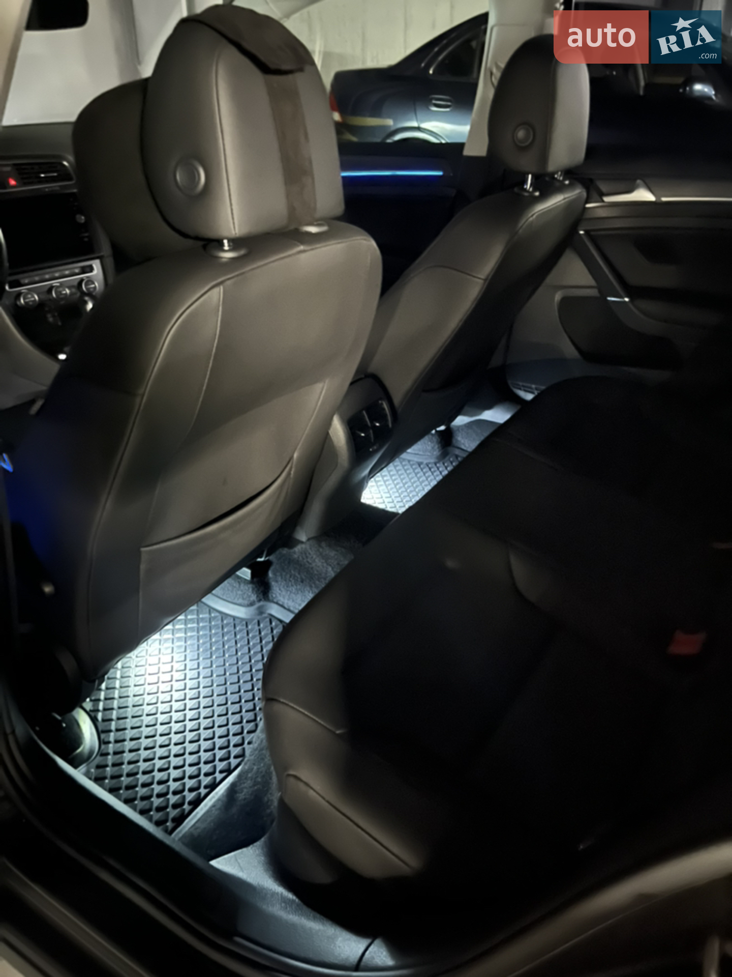 2017 Volkswagen Golf - мініатюра 3