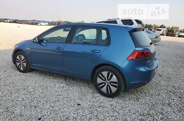 Хетчбек Volkswagen e-Golf 2015 в Ужгороді